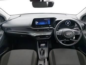 Used Hyundai i20 Premium 100 HP (73 kW) 2022 Grey Hatchback