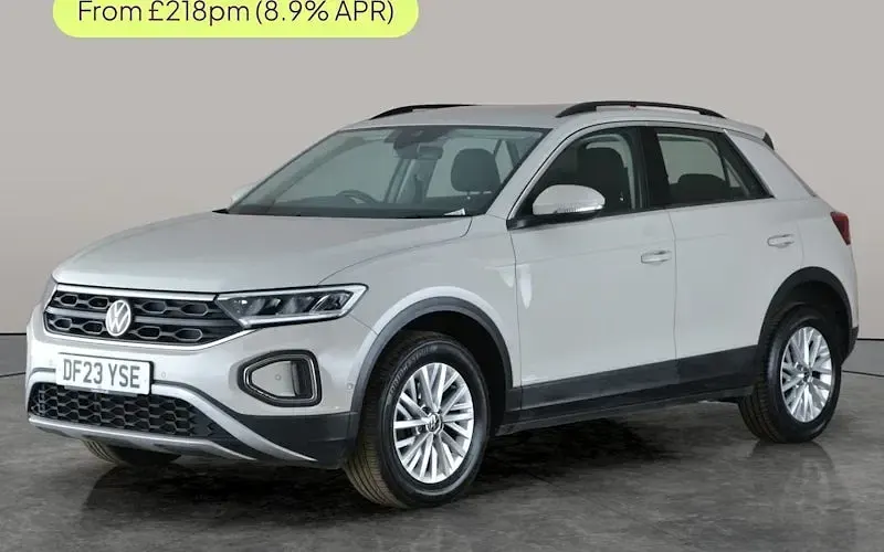 Used VW T-Roc Life 110 HP (80 kW) 2023 SUV