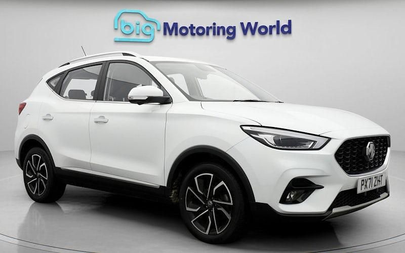 Used 2024 MG ZS Exclusive Hatchback | £10,800 (Good price) - Image 1/4