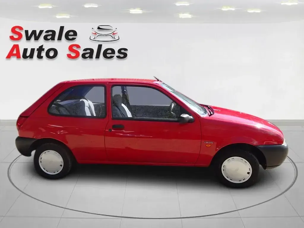 Used Ford Fiesta 1997 Red Hatchback