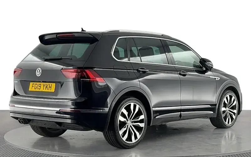 Used VW Tiguan R-line 150 HP (110 kW) 2018 Black SUV