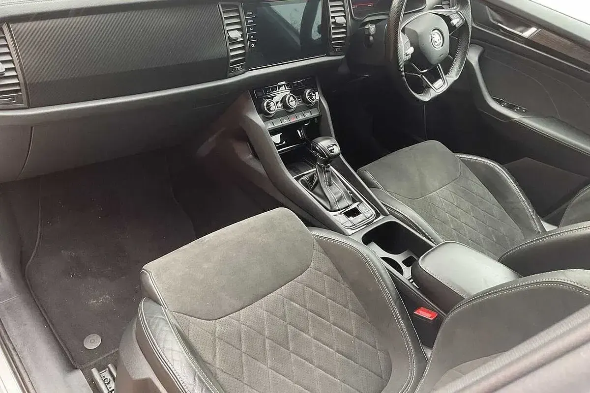 Used Skoda Kodiaq SportLine 150 HP (110 kW) 2024 White SUV