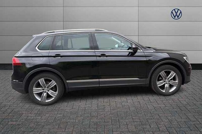 Usado VW Tiguan Match 150 HP (110 kW) 2020 Preto SUV
