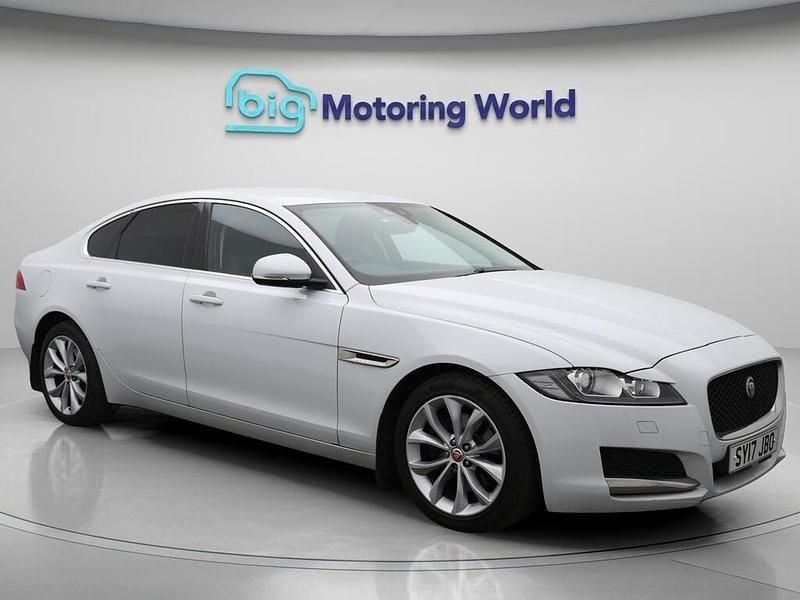White Used 2017 Jaguar XF Prestige Sedan | £12,200 (Good price) - Image 1/4