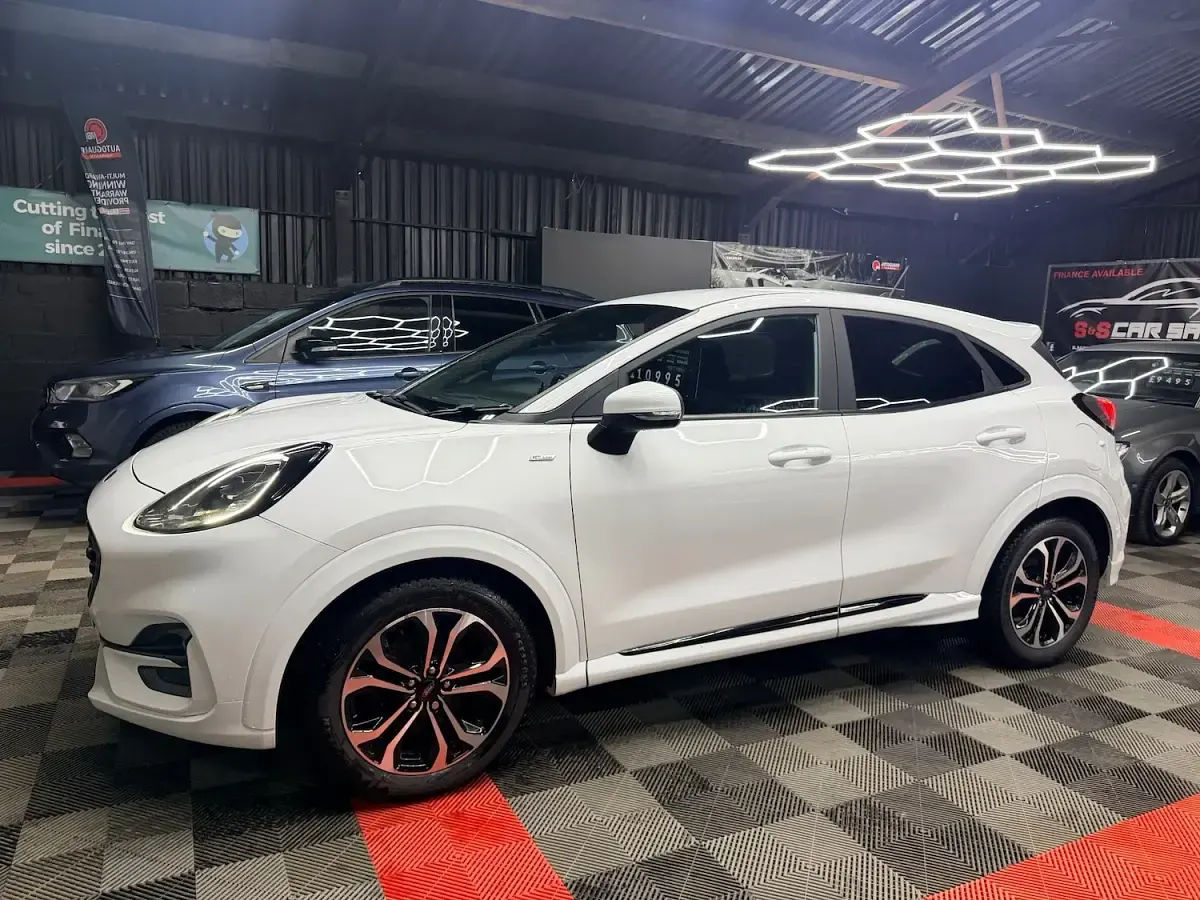 Used Ford Puma ST-Line 125 HP (91 kW) 2020 White SUV