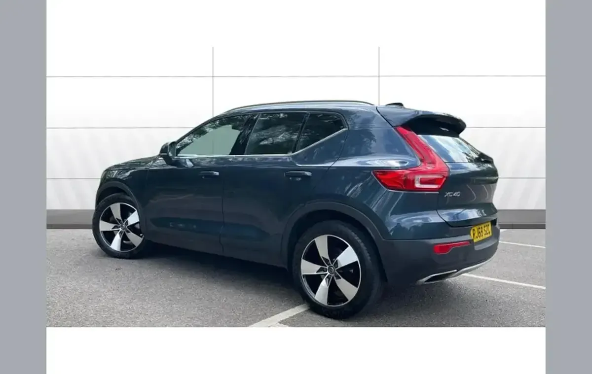 Usado Volvo XC40 Inscription 244 HP (179 kW) 2018 Azul SUV
