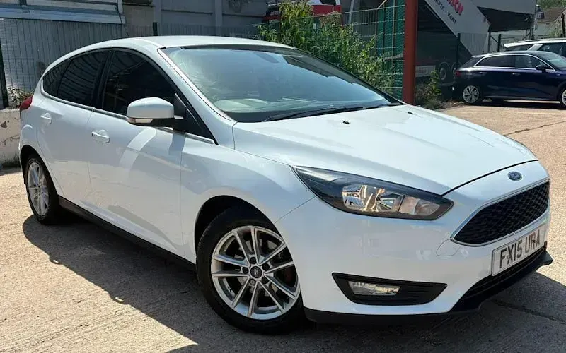 Used Ford Focus Zetec 125 HP (91 kW) 2016 Hatchback
