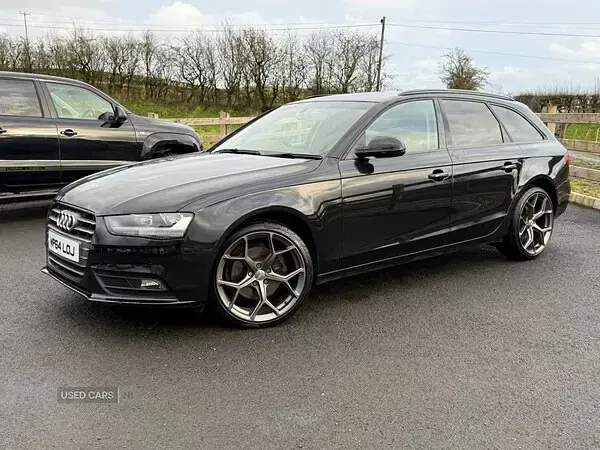 Used Audi A4 Advanced Plus 177 HP (130 kW) 2014 Black Estate