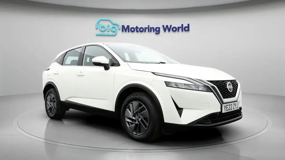 Used Nissan Qashqai Acenta Premium 140 HP (102 kW) 2022 SUV