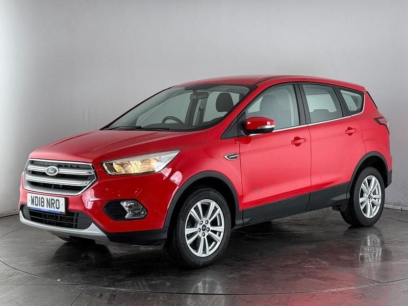Used Ford Kuga Zetec 150 HP (110 kW) 2018 Red SUV