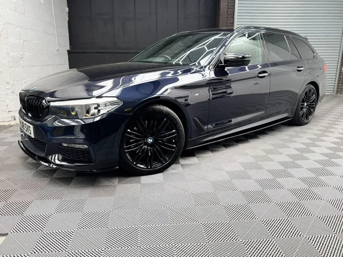 Begagnad BMW 530 M Sport 2018 Svart Kombi