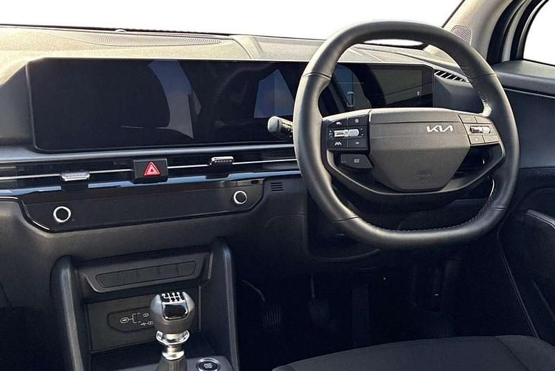 Begagnad Kia Sportage 147 HK (108 kW) 2025 Vit SUV