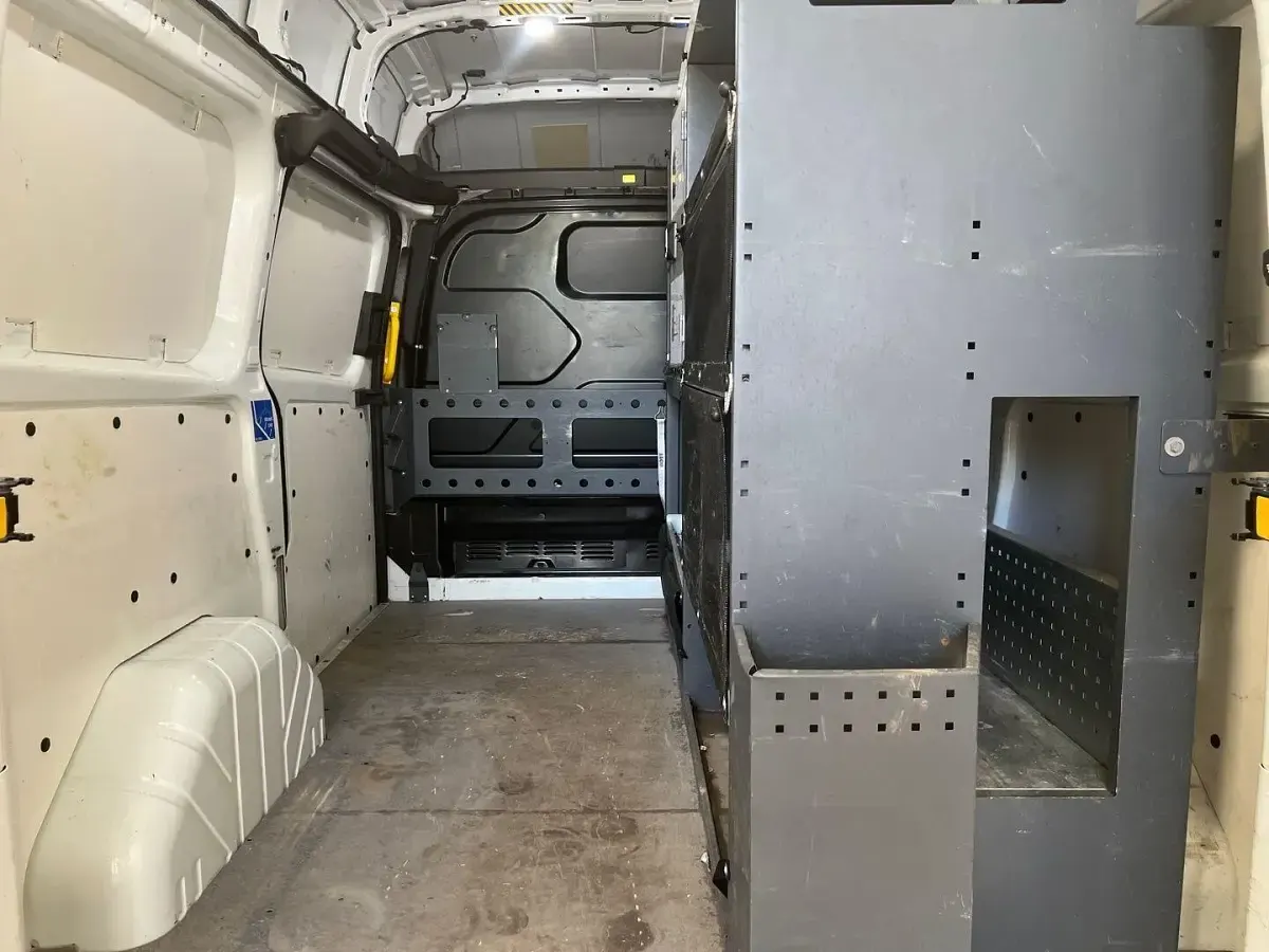 Used Ford Transit Custom 105 HP (77 kW) 2020 White Van