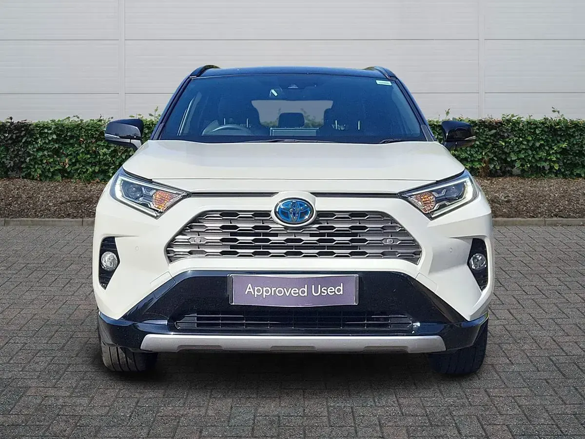 Used Toyota RAV4 Hybrid 2021 White SUV