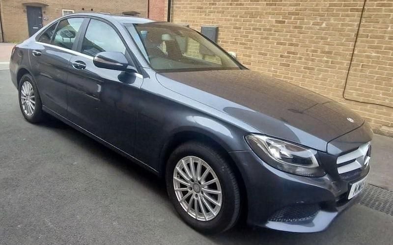 Used 2016 Mercedes C200 Executive Sedan | £9,680 (Super price) - Image 1/4