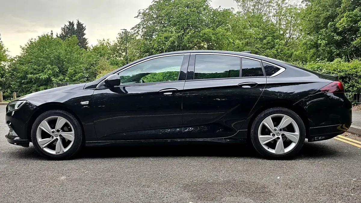 Used Vauxhall Insignia Sport 2018 Black Hatchback