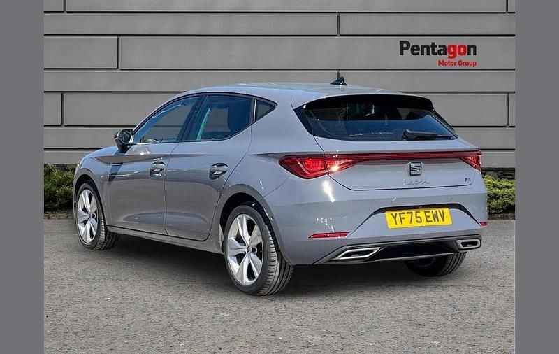 Used Seat Leon FR 113 HP (83 kW) 2025 Grey Hatchback