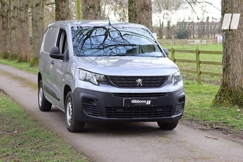 Used Peugeot Partner Premium 2023 Grey MPV
