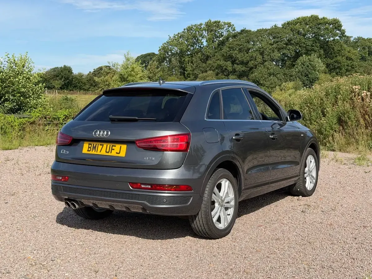 Used Audi Q3 S-Line 150 HP (110 kW) 2017 Grey SUV