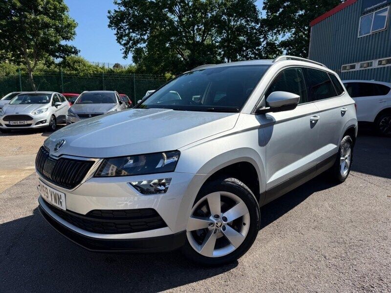 Silver Used 2019 Skoda Karoq SE SUV | £12,440 (Good price) - Image 1/4