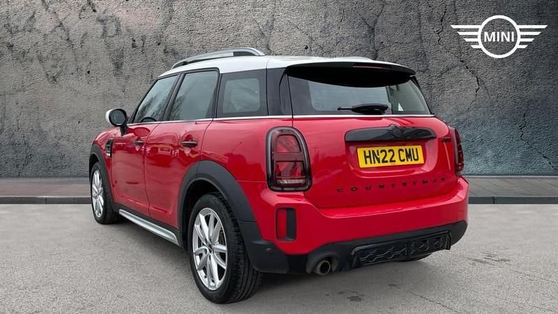 Used Mini Cooper Countryman Sport 134 HP (98 kW) 2022 Red SUV