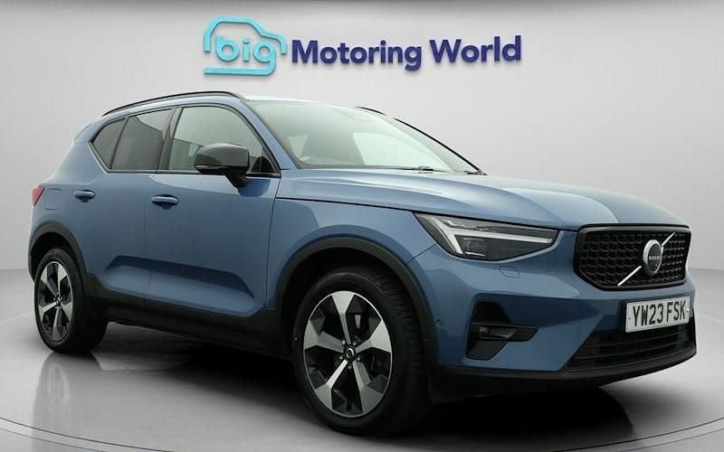 Blue Used 2023 Volvo XC40 Ultimate SUV | £28,200 (Good price) - Image 1/4
