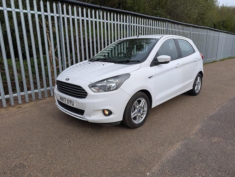 Used Ford Ka Plus Zetec 2017 White Hatchback