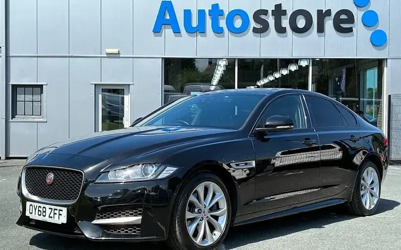 Used Jaguar XF R-Sport 179 HP (131 kW) 2020 Sedan