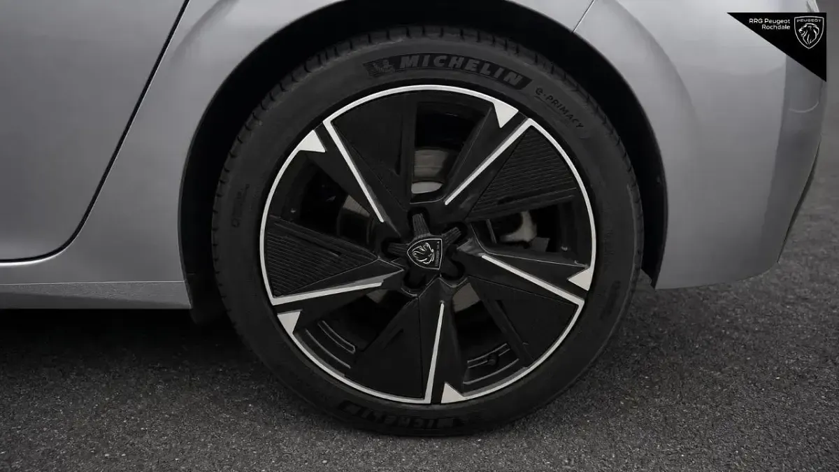 Used Peugeot e-308 GT 113 kW (154 HP) 2025 Grey Hatchback