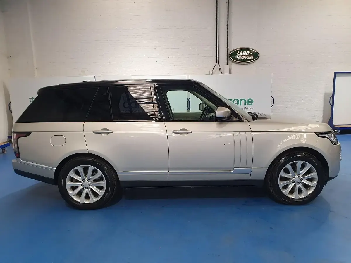 Used Land Rover Range Rover Vogue 2014 Gold SUV