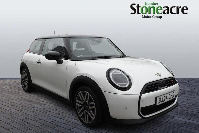 Used Mini Cooper Classic 2024 Hatchback