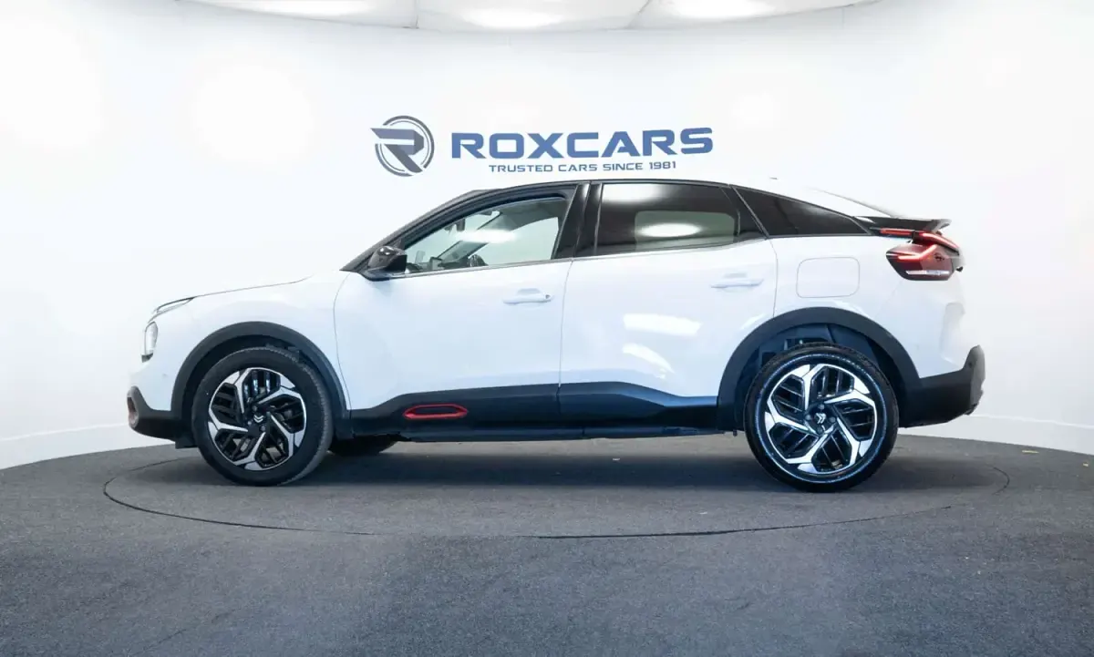 Usado Citroën C4 PureTech 155 HP (114 kW) 2023 Branco SUV
