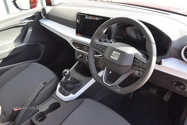 New Seat Arona SE Technology 2025 Red SUV