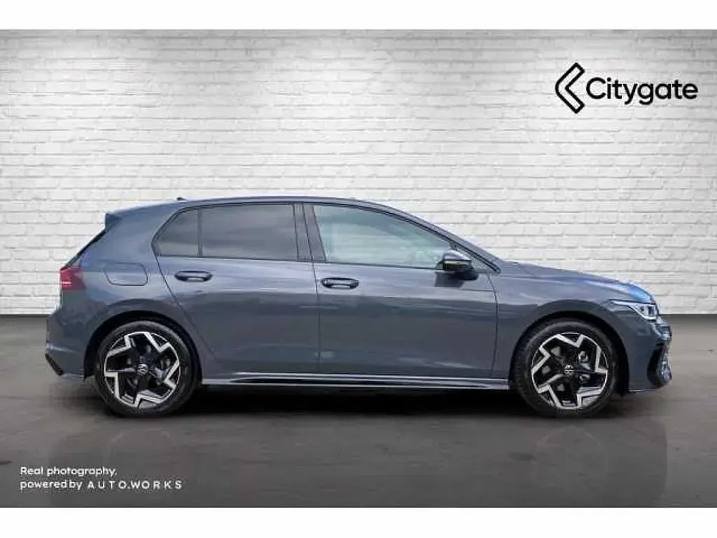 Used VW Golf VIII 150 HP (110 kW) 2024