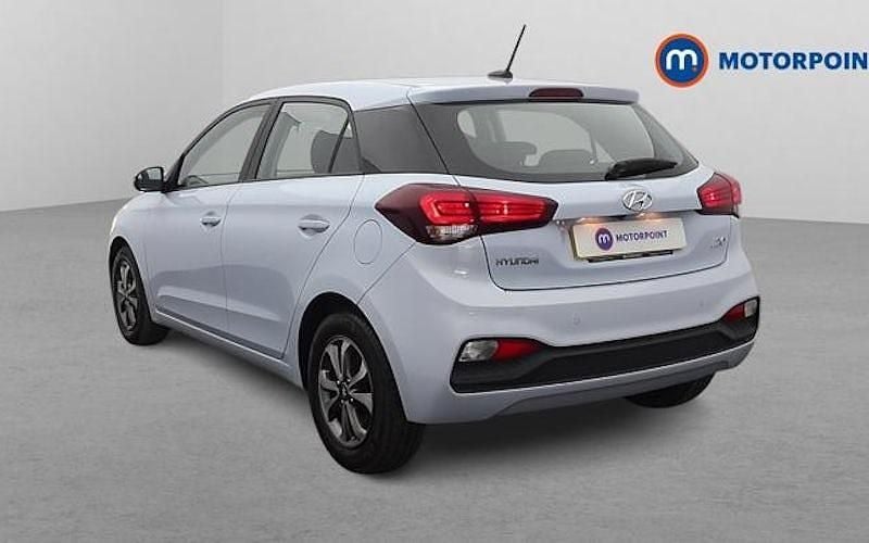 Used Hyundai i20 SE 84 HP (61 kW) 2019 Grey Hatchback