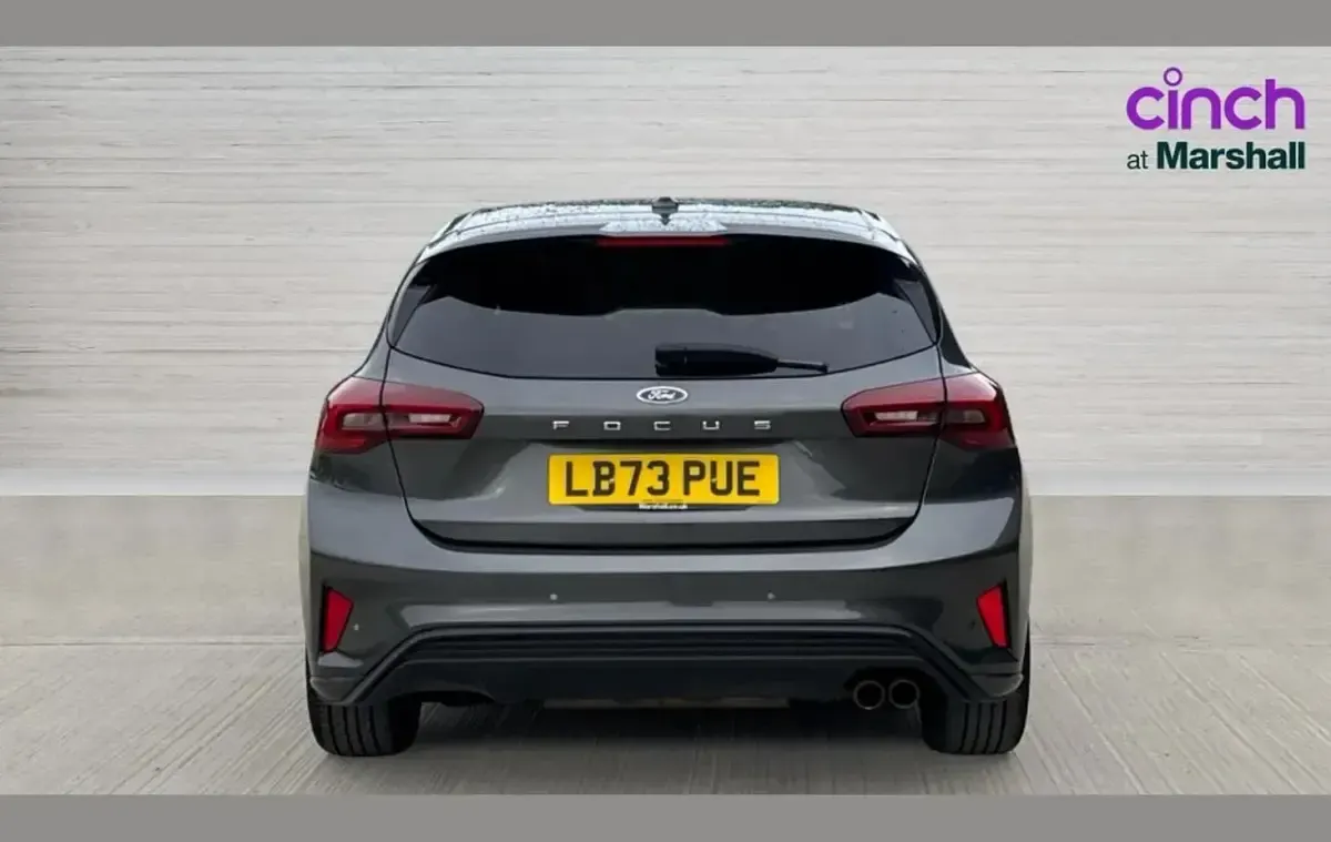 Used Ford Focus ST-Line 125 HP (91 kW) 2023 Grey Hatchback