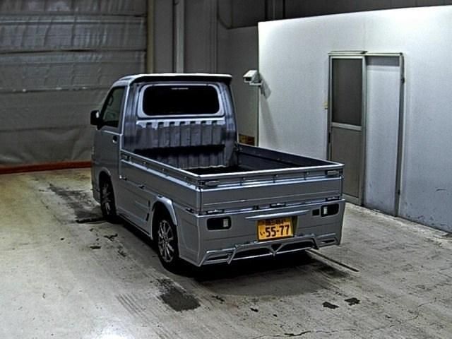 Used Daihatsu Hijet 2001 White MPV