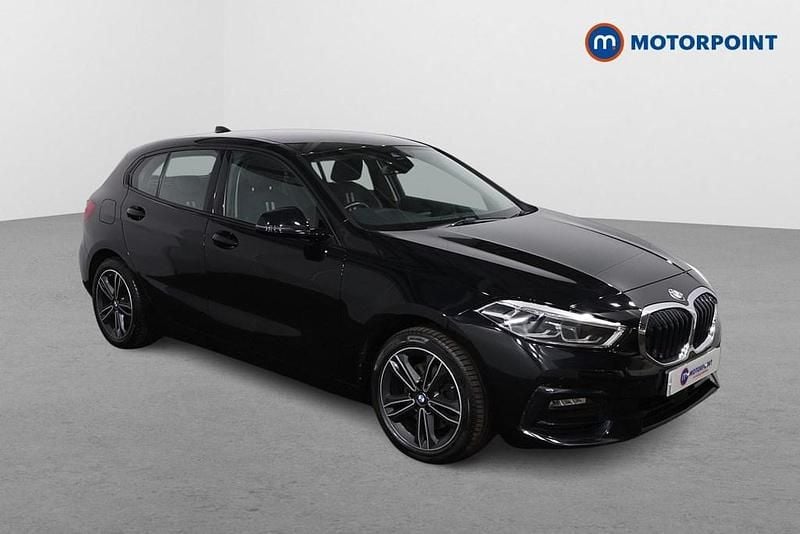 Begagnad BMW 116 Sport Line 116 HK (85 kW) 2021 Halvkombi