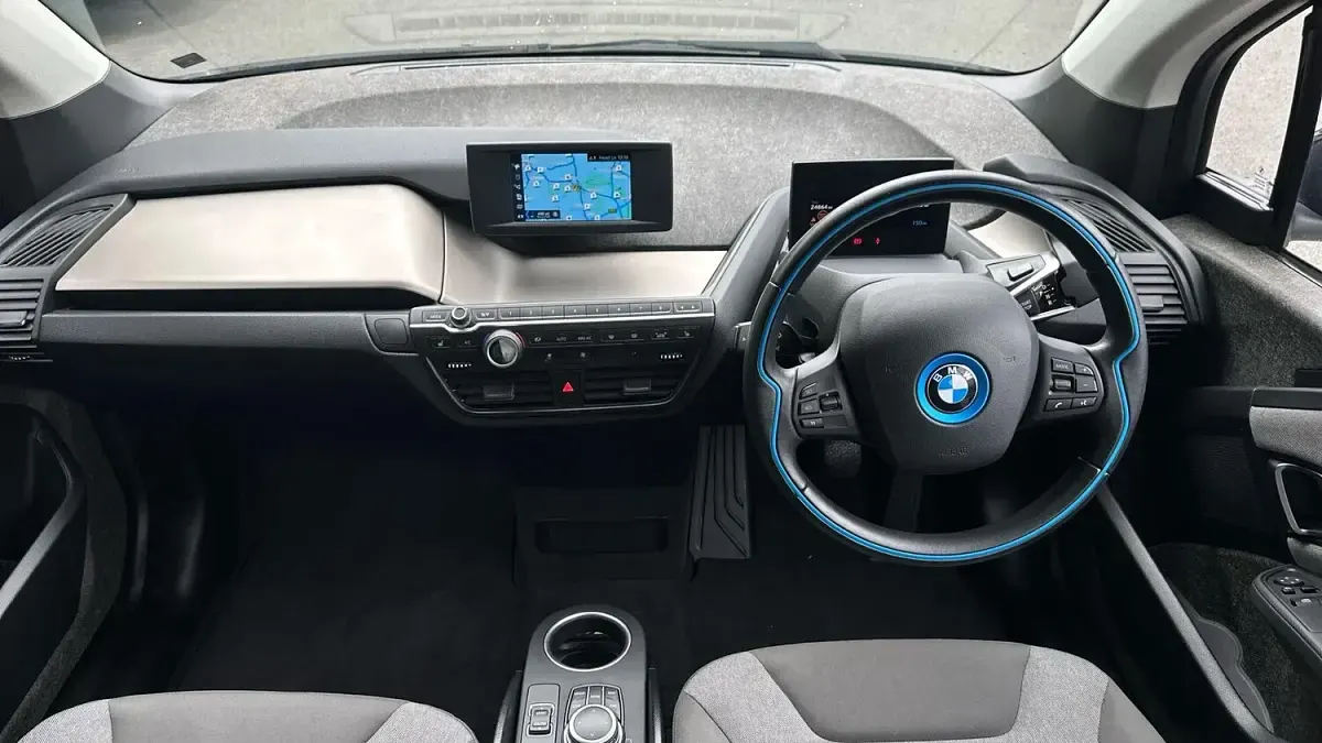 Used BMW i3 Impressive 135 kW (184 HP) 2022 White Hatchback