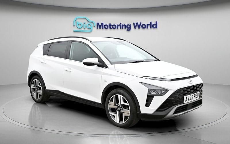 Used Hyundai Bayon Premium 120 HP (88 kW) 2023 White SUV