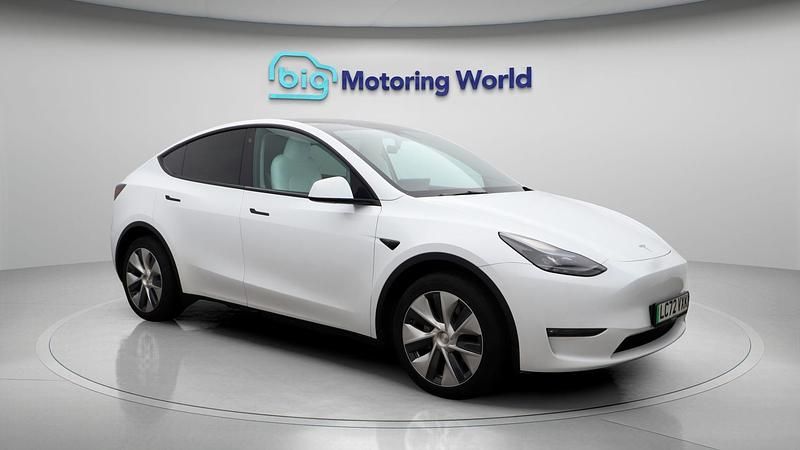 Used 2022 Tesla Model Y SUV | £24,300 (Good price) - Image 1/4