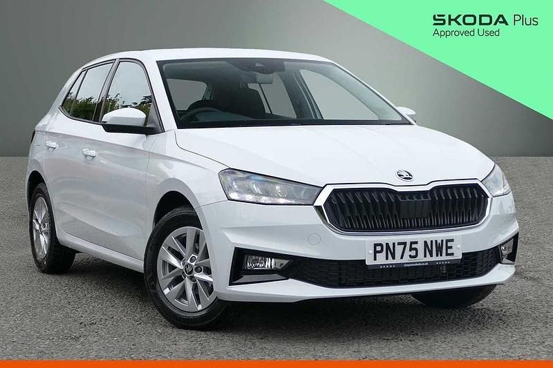 New Skoda Fabia SE 59 HP (43 kW) 2025 Moon white metallic Hatchback