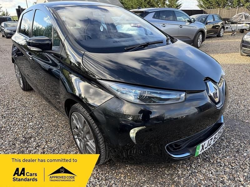 Black Used 2013 Renault Zoe Dynamique Hatchback | £3,000 (Fair price) - Image 1/4