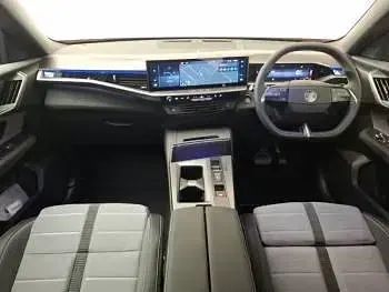 New Vauxhall Grandland X 145 HP (106 kW) 2026 Two coat premium metallic  impact copper SUV