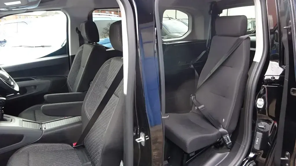 Used Peugeot Rifter Access 2024 Black MPV
