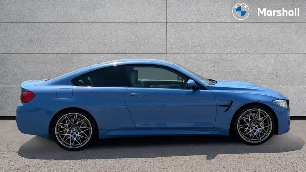 Used BMW M4 Competition Edition 450 HP (330 kW) 2016 Yas marina blue metallic Coupe