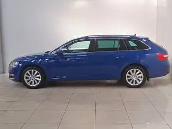 Used Skoda Superb SE Technology 120 HP (88 kW) 2020 Blue Estate