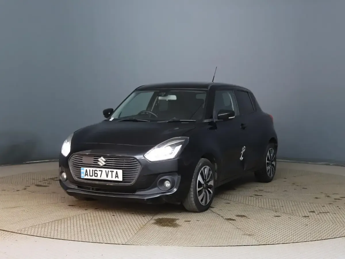 Usado Suzuki Swift SZ5 2017 Preto Citadino