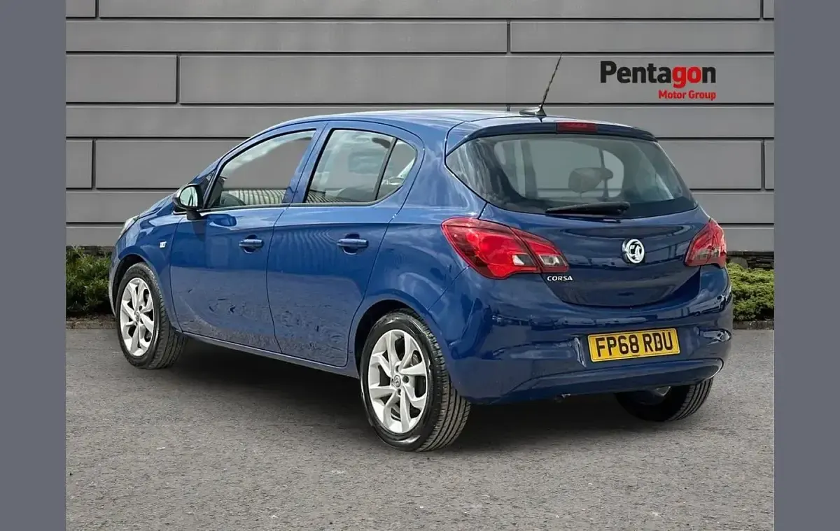 Used Vauxhall Corsa 88 HP (64 kW) 2019 Blue Hatchback