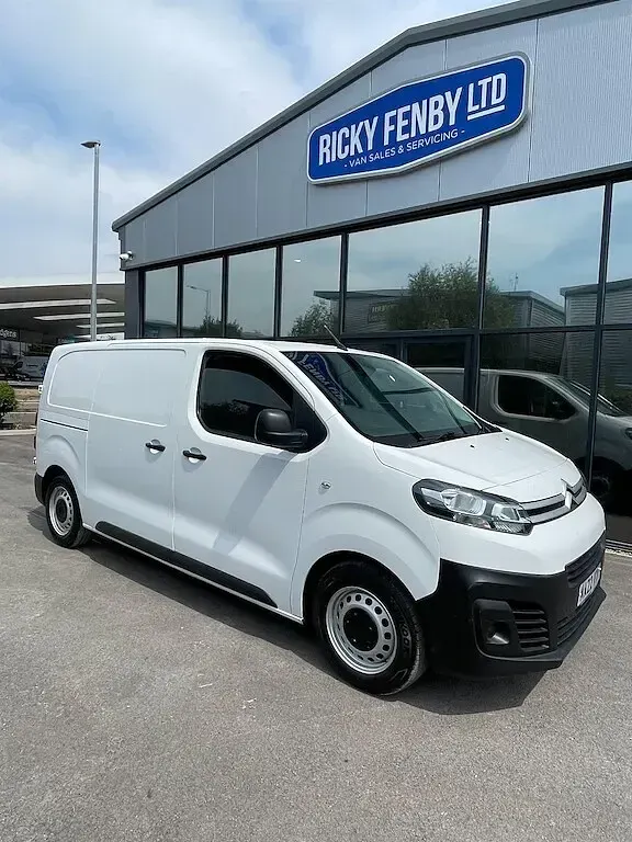 Used Citroën Dispatch 2022 White MPV